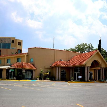 Best Western Bazarell Inn Montemorelos Zewnętrze zdjęcie