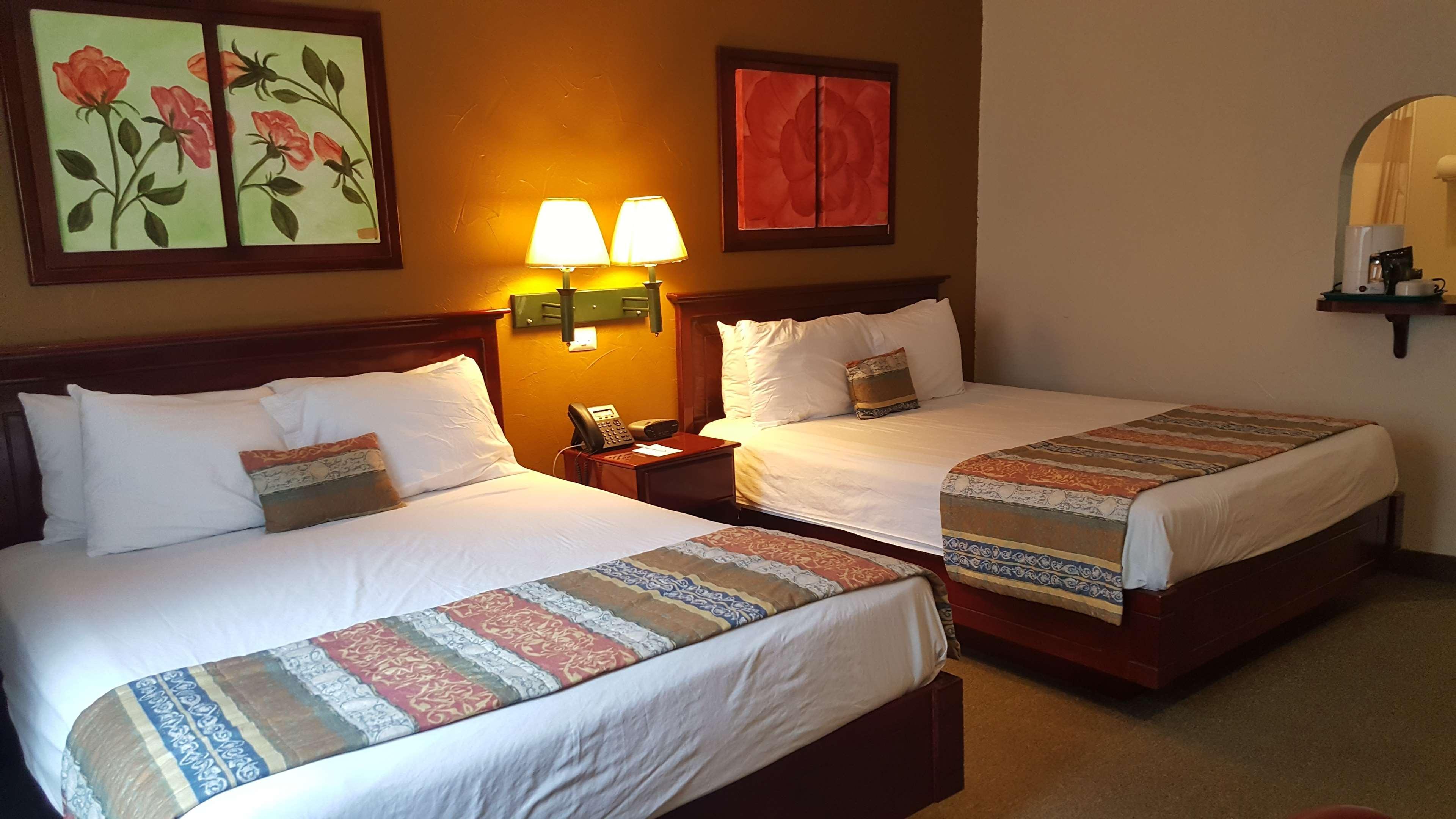 Best Western Bazarell Inn Montemorelos Zewnętrze zdjęcie