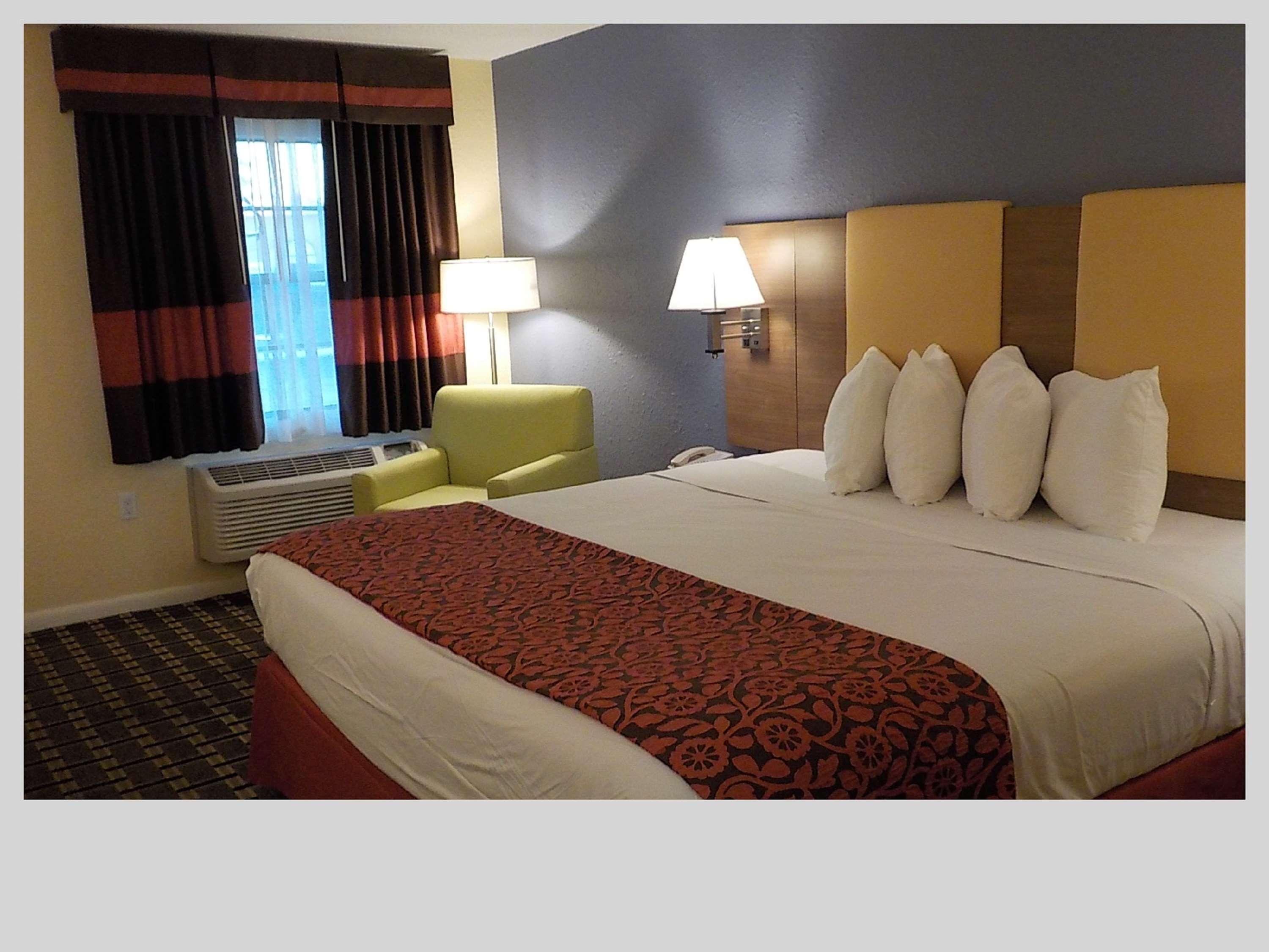 Best Western Bazarell Inn Montemorelos Zewnętrze zdjęcie