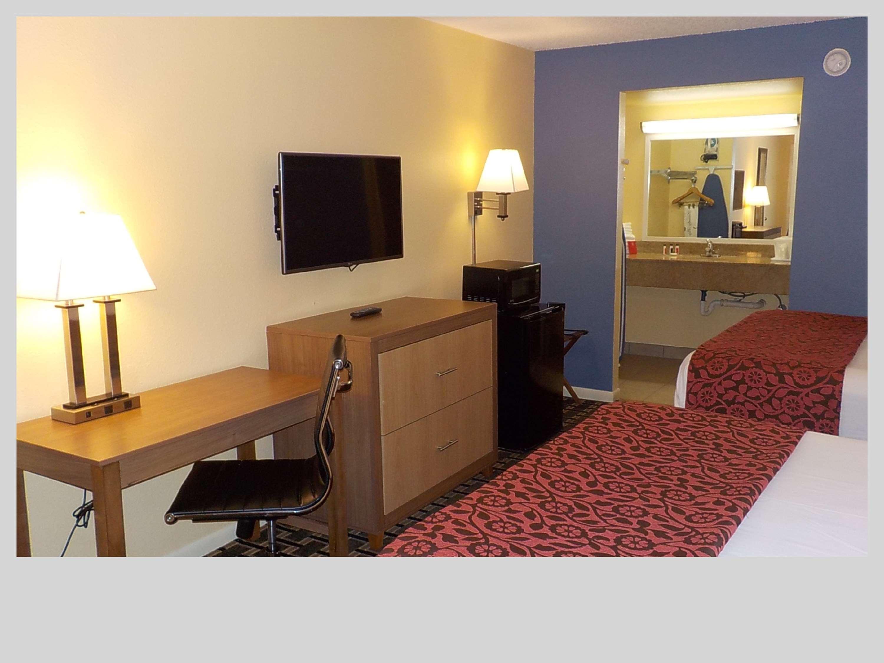 Best Western Bazarell Inn Montemorelos Zewnętrze zdjęcie