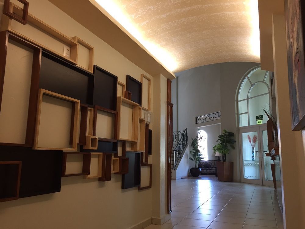 Best Western Bazarell Inn Montemorelos Zewnętrze zdjęcie