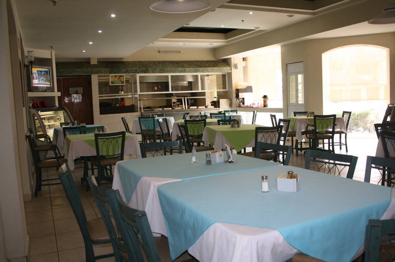 Best Western Bazarell Inn Montemorelos Zewnętrze zdjęcie